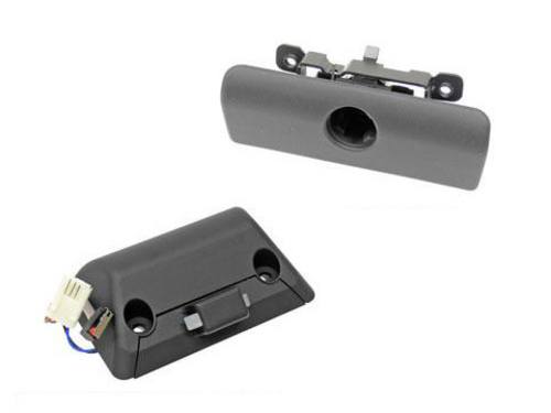 Bmw e46 glove box latch #2
